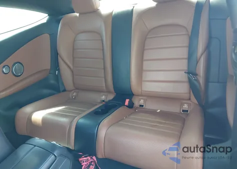 2017 Mercedes-Benz C 300 из США, поврежденный, VIN WDDWJ4JBXHF400872